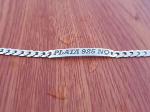 Guillo con placa de plata 925 5MM