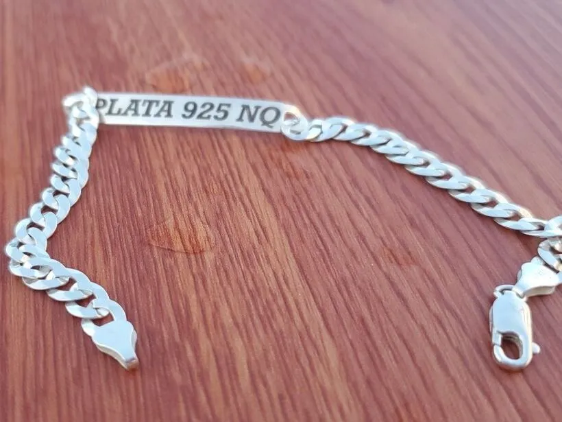 Guillo con placa de plata 925 5MM derecha